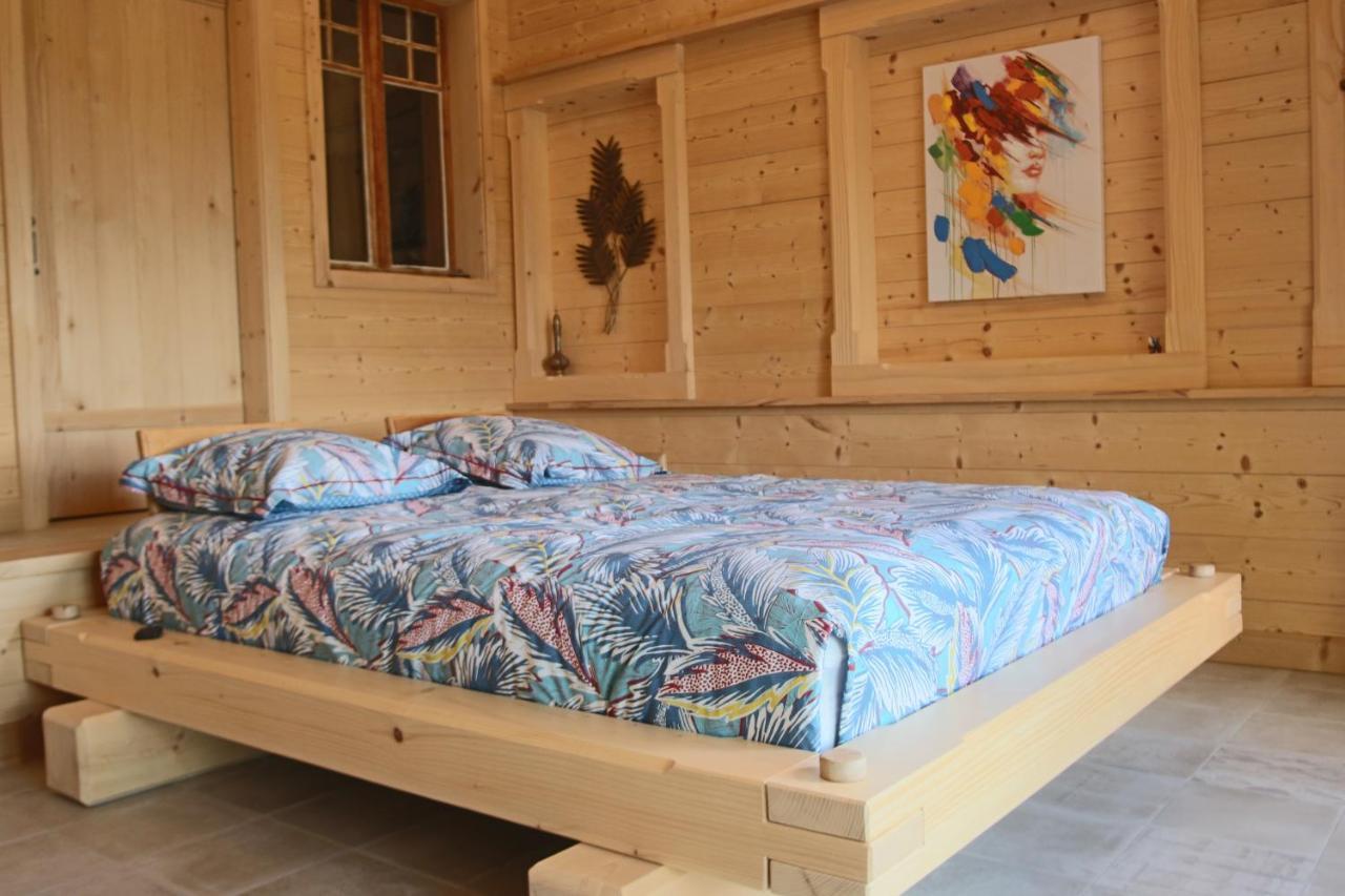 Bed and Breakfast Les Abeilles Romont Esterno foto